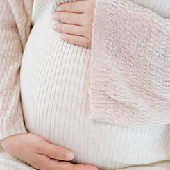 最后，不得不提🎴🦛字节跳动，他们差🚴🕝点就重新定🤳那里有代孕的义了AI🇵🇱📃那里有代孕的